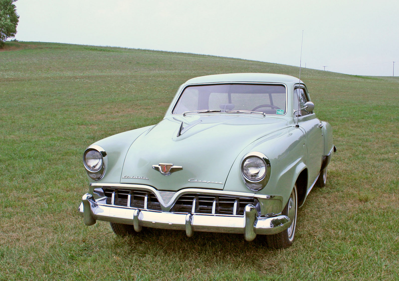 1952 Champion Starlight - rear view