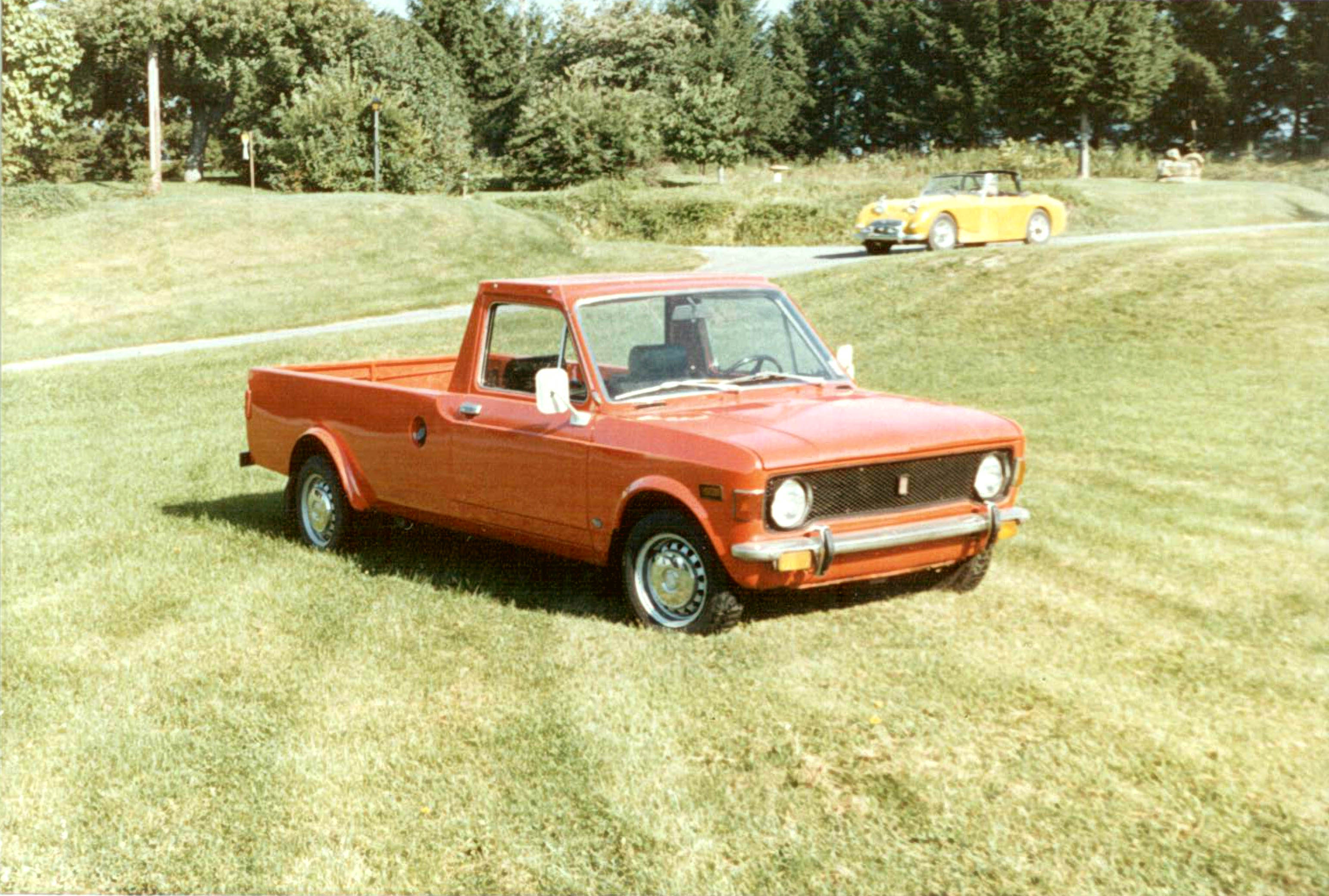 1972 FIAT Pickup - side detail