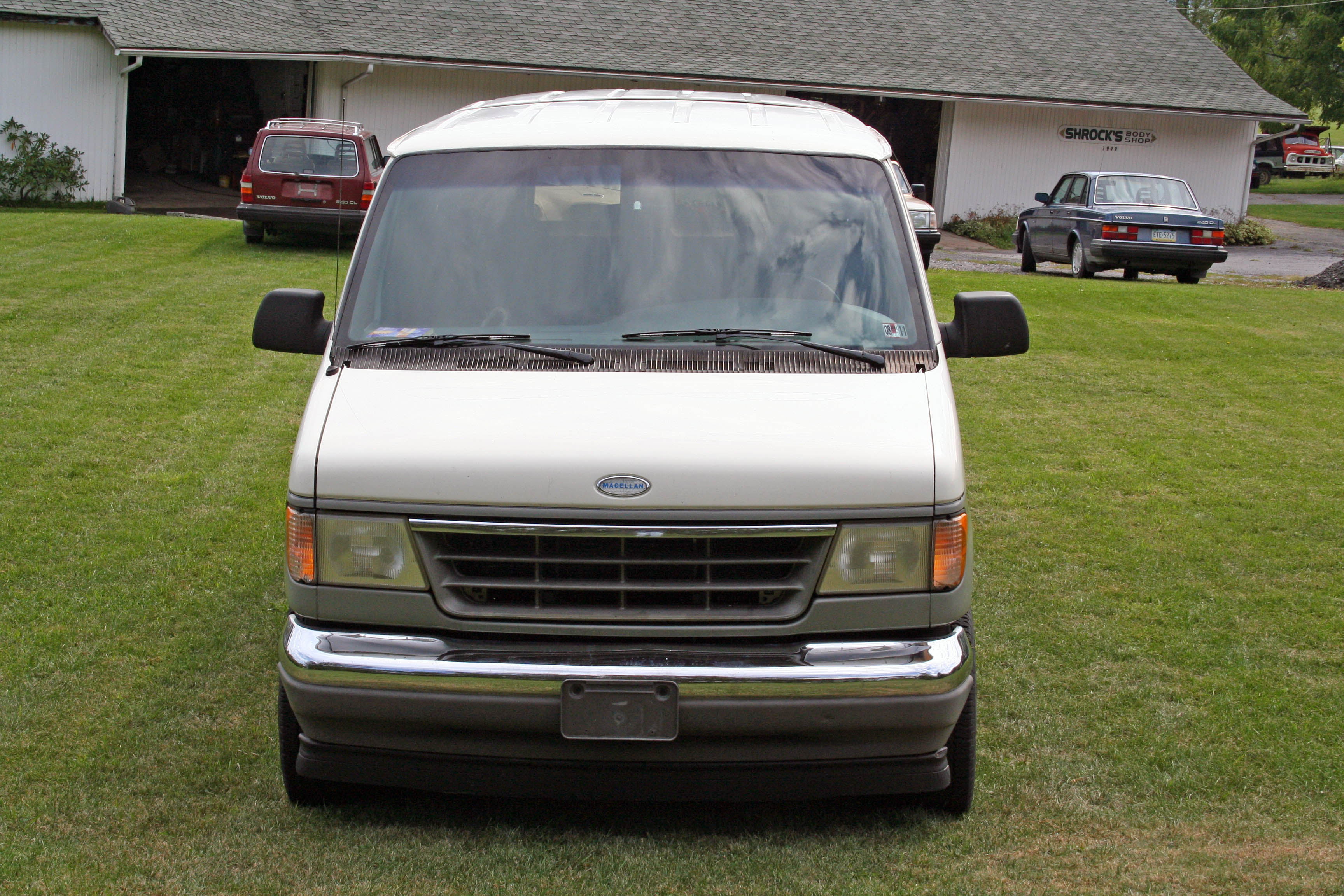 1993 Magellan Van - exterior detail