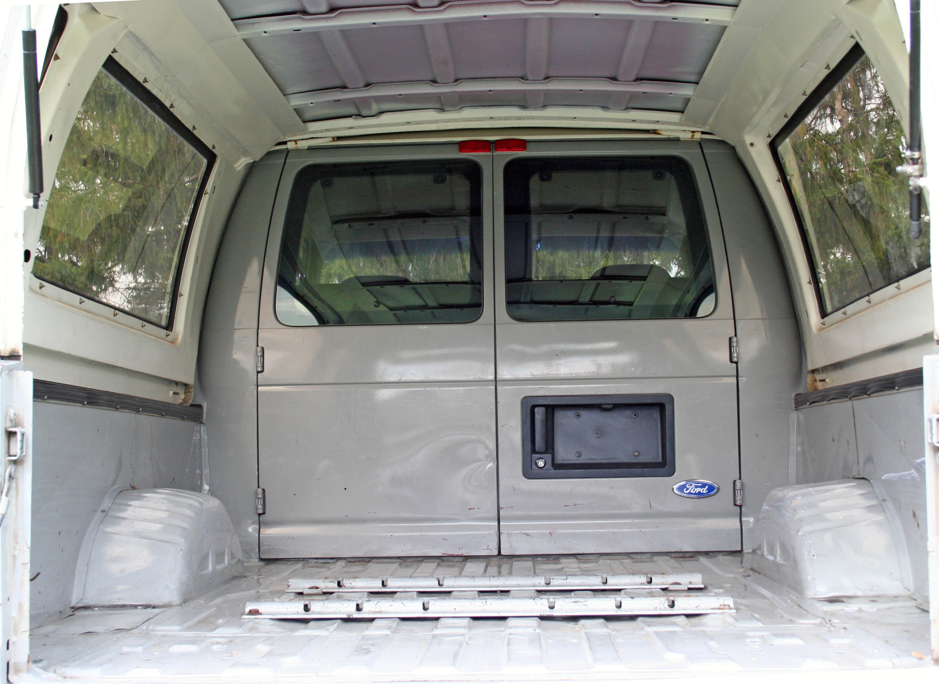 1993 Magellan Van - exterior rear