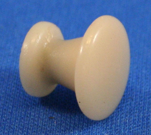 1941 Gramm front ashtray knob