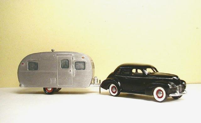 1947 Mobile Sportsman Set