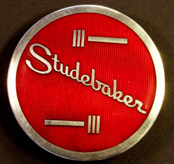 1941 champion horn button emblem